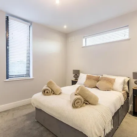 Hot Tub Luxe In The Heart Of *