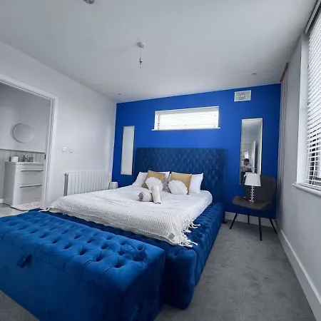 فيلة Hot Tub Luxe In The Heart Of