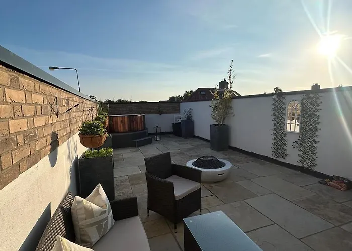 Villa Hot Tub Luxe In The Heart Of Dublin